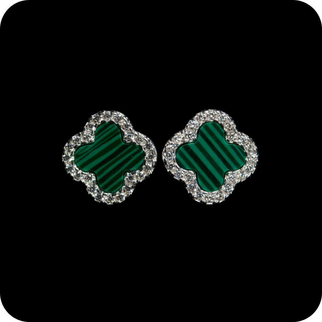 Brinco Trevo Verde cravejado